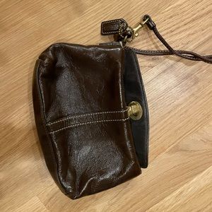 Coach clutch - 5” x 8” - great condition!